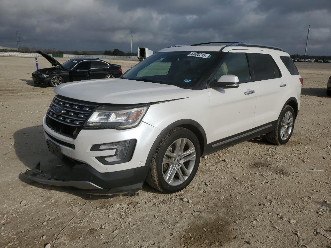 2017 Ford Explorer VIN 1FM5K7F82HGD16701