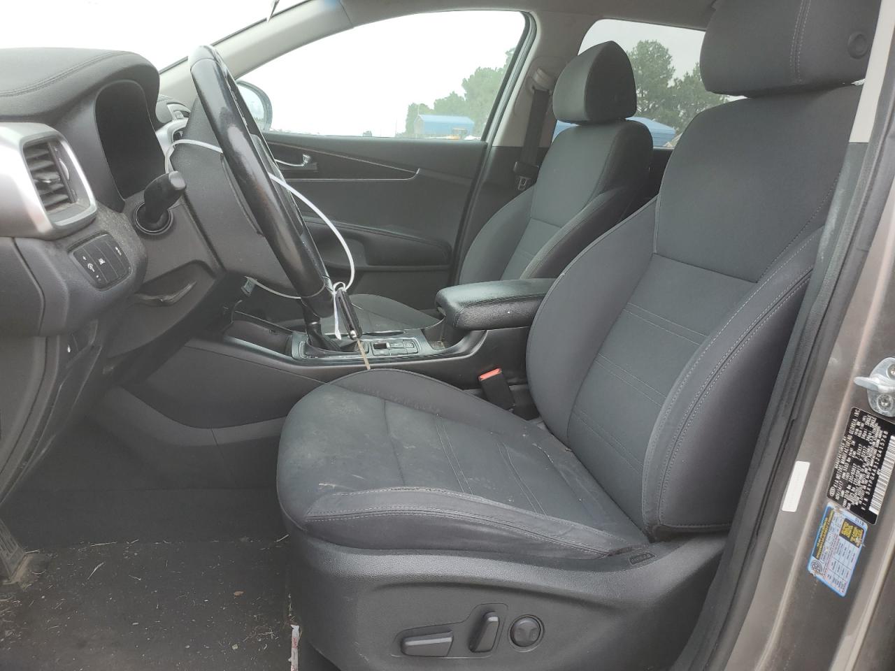2018 KIA Sorento VIN 5XYPG4A31JG415768 Copart auction photo, front end damage thumbnail 7