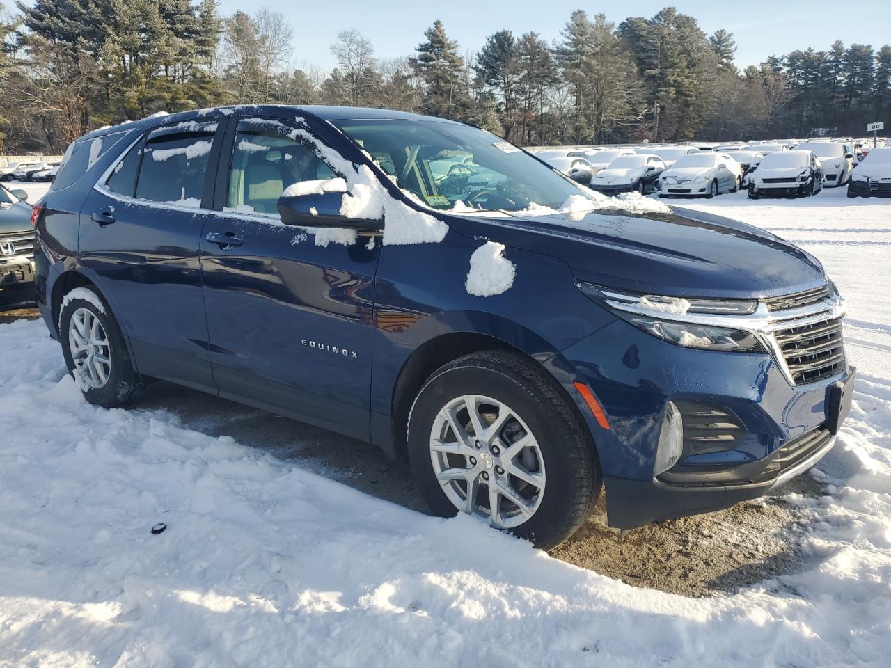 2022 Chevrolet Equinox VIN 3GNAXUEV3NL293342 Copart auction photo, side damage thumbnail 4