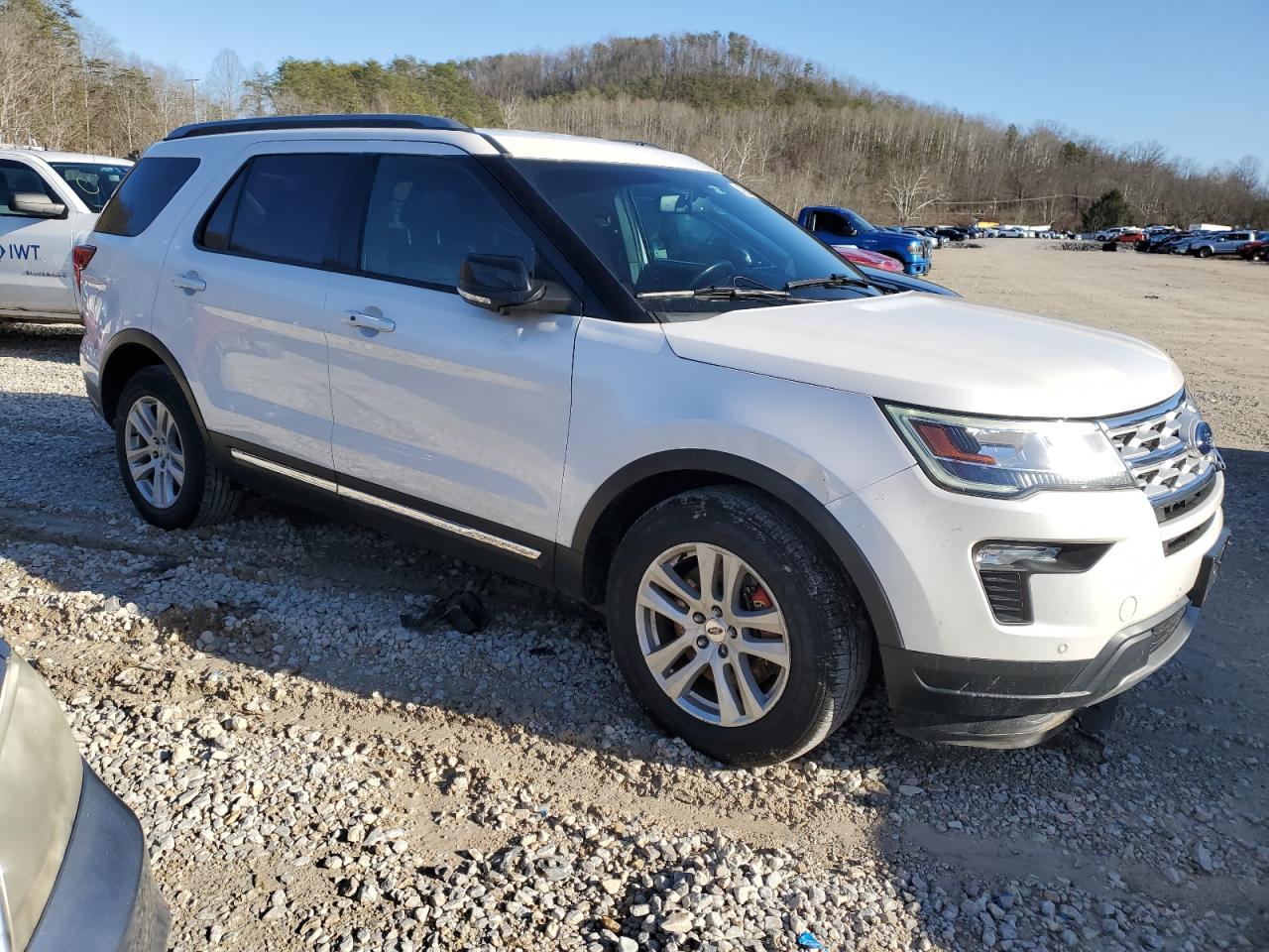 2018 Ford Explorer VIN 1FM5K8D81JGC30259 Copart auction photo, all over damage thumbnail 4