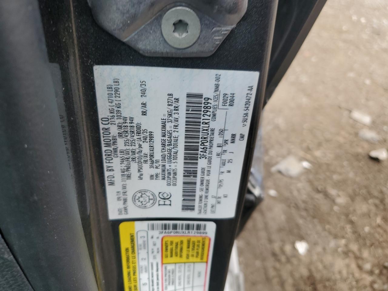 2020 Ford Fusion VIN 3FA6P0RUXLR129899 Copart auction photo, front end / side damage thumbnail 14