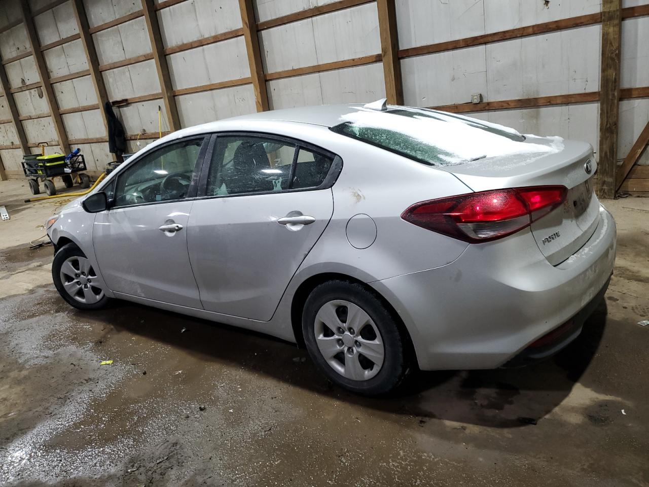 2018 KIA Forte VIN 3KPFL4A78JE231810 Copart auction photo, front end / side damage thumbnail 2