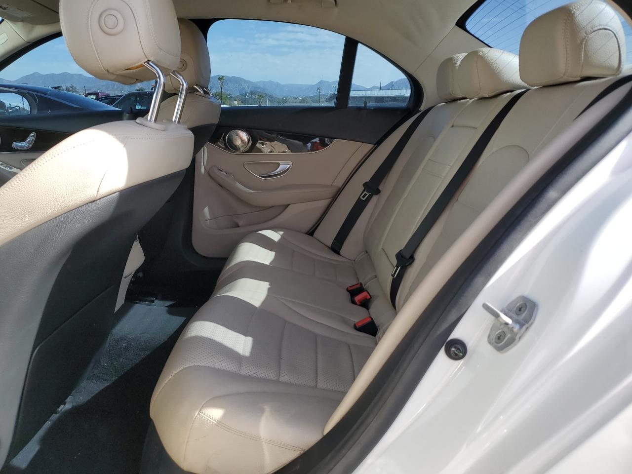 2015 Mercedes-Benz C-klasse VIN 55SWF4JB3FU060086 Copart auction photo, side / rear end damage thumbnail 10