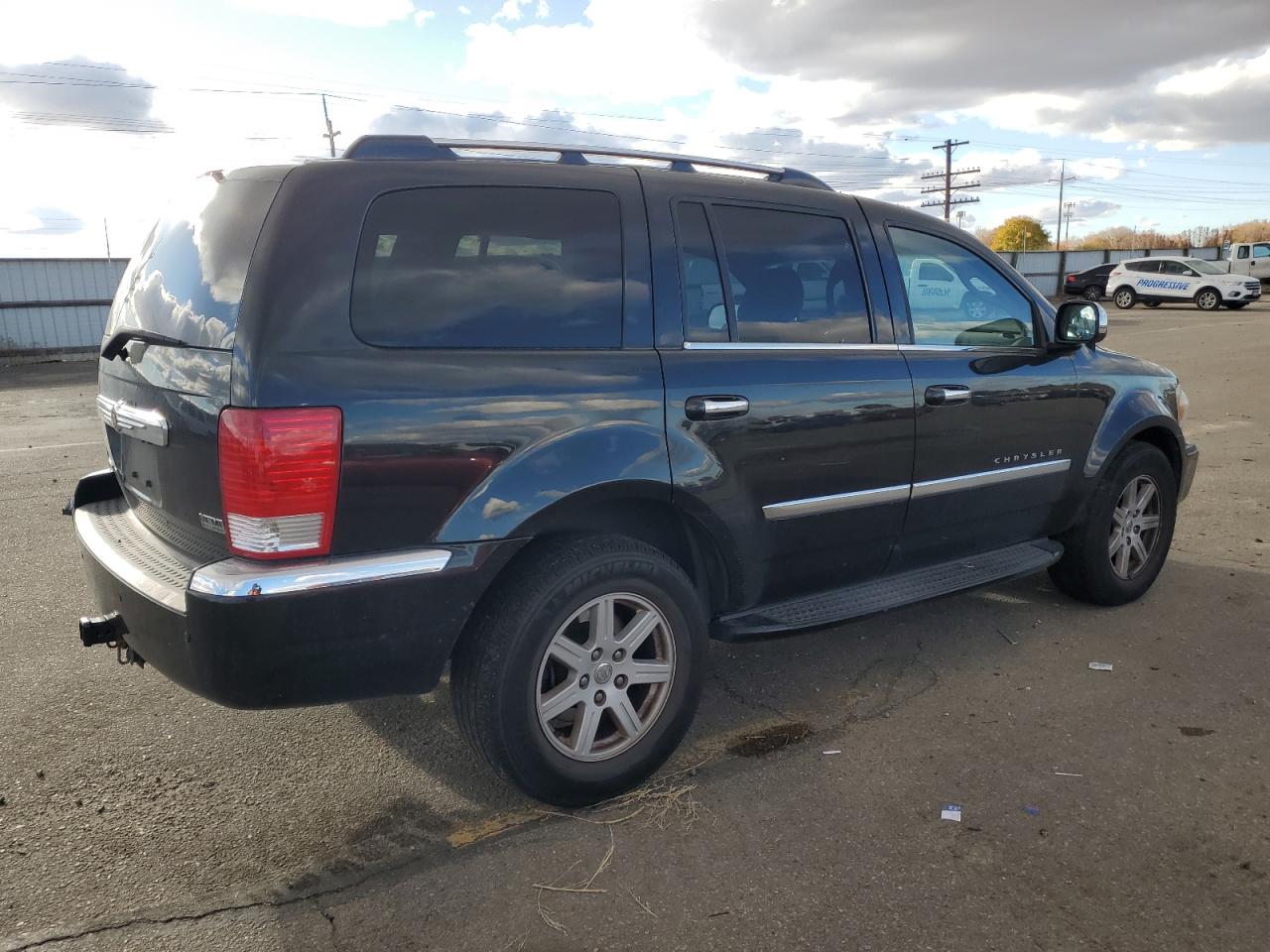 2007 Chrysler Aspen VIN 1A8HW58207F527587 Copart auction photo, front end / rear end damage thumbnail 3