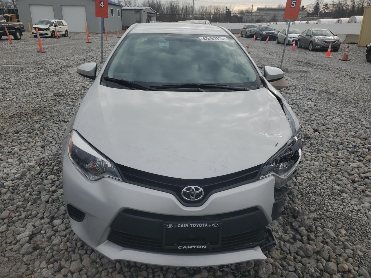2014 Toyota Corolla VIN 2T1BURHEXEC190498 Copart auction photo, front end / undercarriage damage thumbnail 5