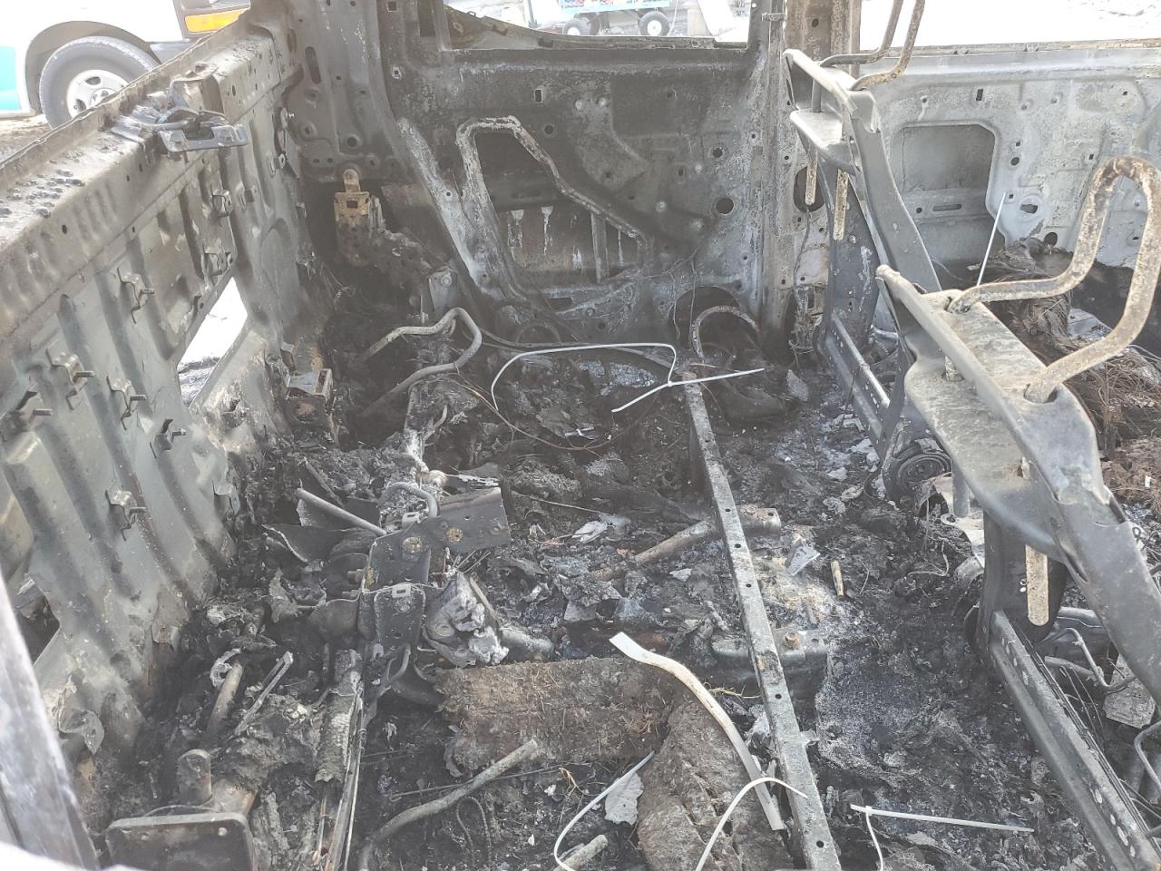2024 Toyota Tacoma VIN 3TYLD5KN0RT002806 Copart auction photo, burn damage thumbnail 10
