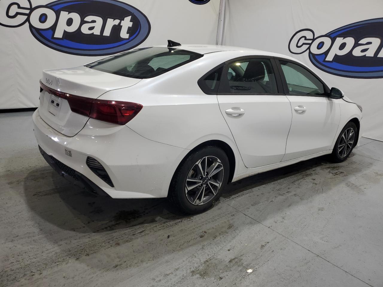 2023 KIA Forte VIN 3KPF24AD8PE537388 Copart auction photo, front end damage thumbnail 3