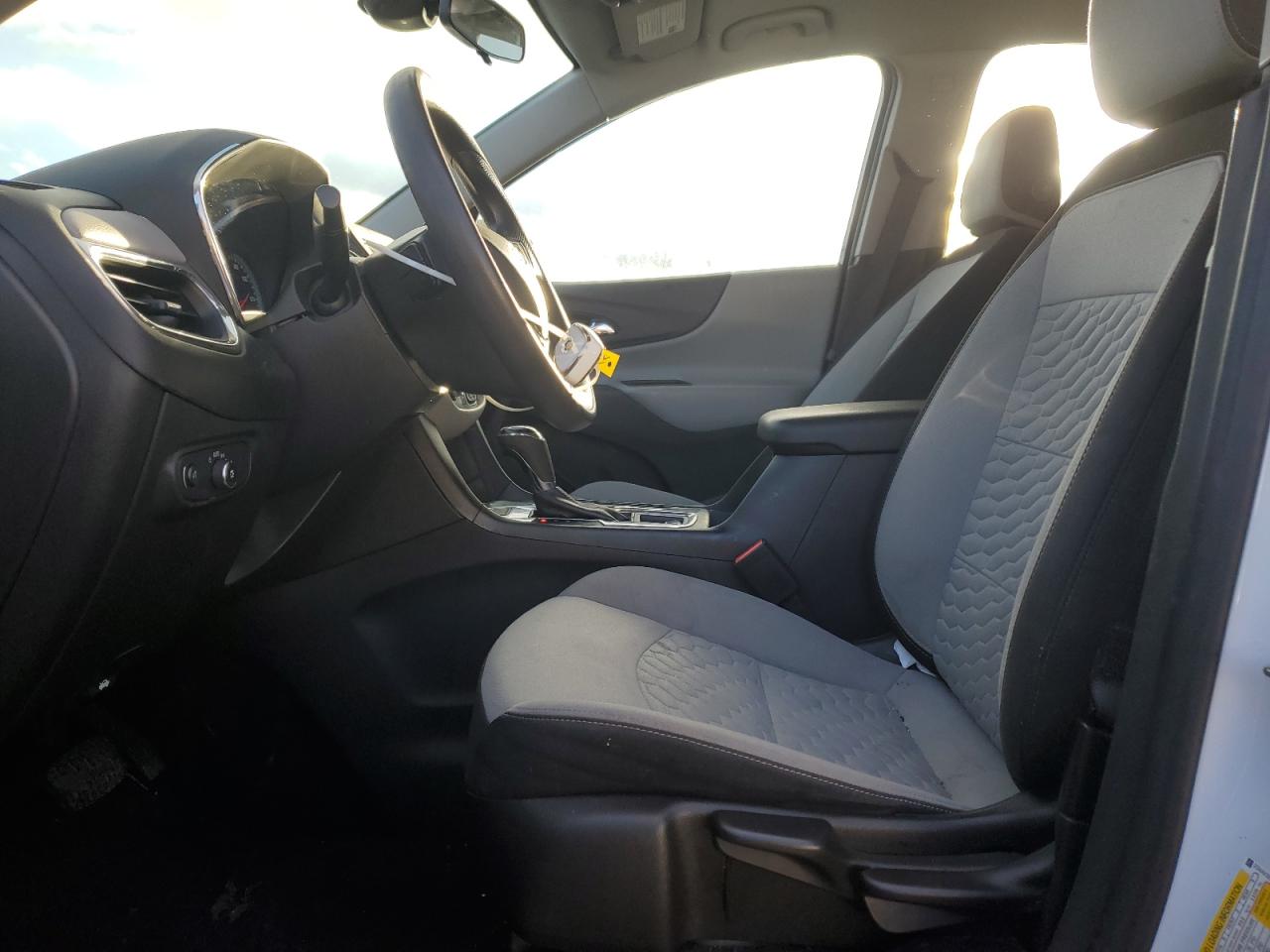 2020 Chevrolet Equinox VIN 3GNAXSEV1LS682293 Copart auction photo, front end / side damage thumbnail 7