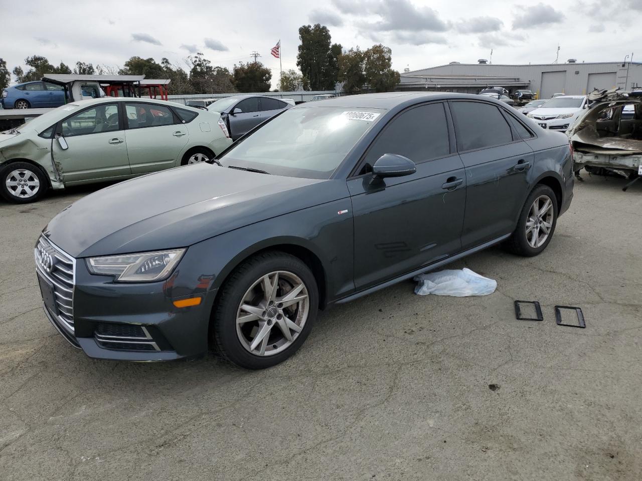 2018 Audi A4 VIN WAUDNAF49JA036460