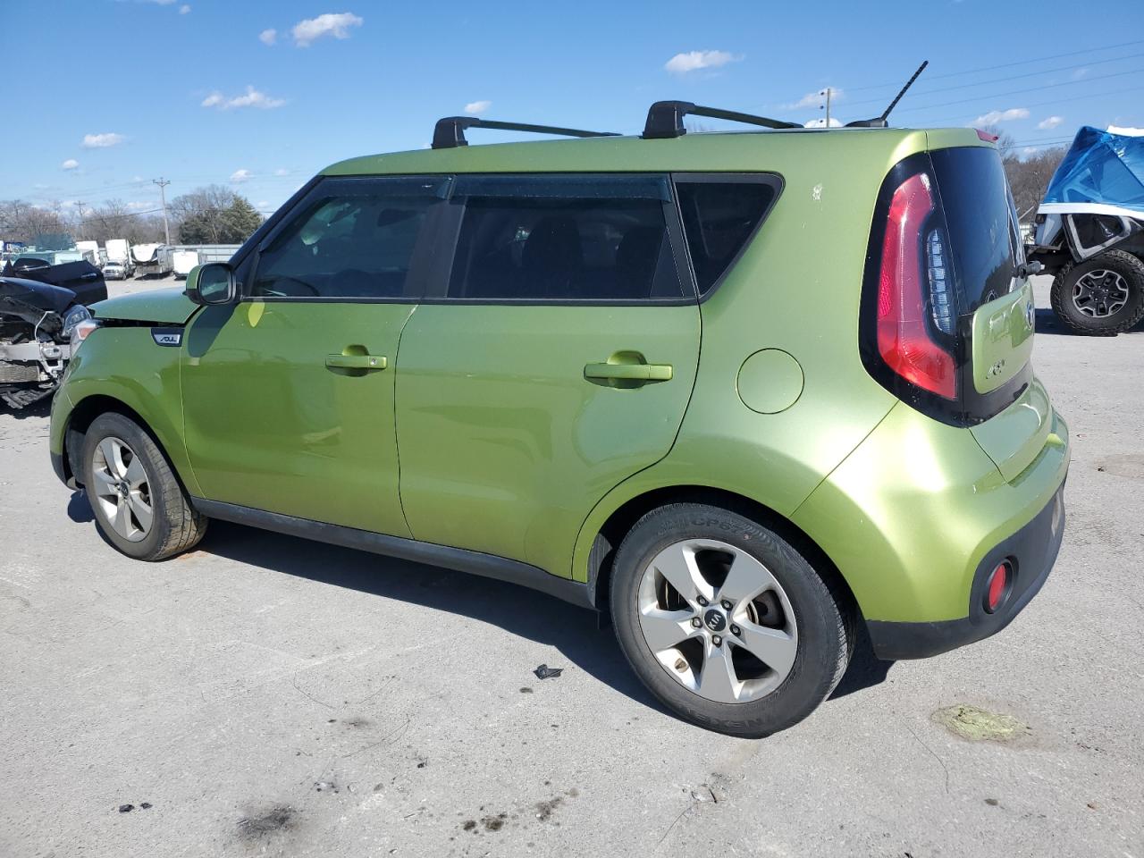2018 KIA Soul VIN KNDJN2A2XJ7902455 Copart auction photo, front end / side damage thumbnail 2