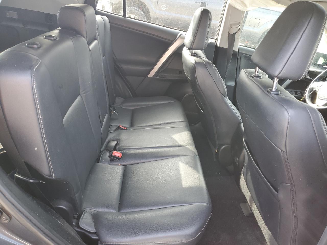 2015 Toyota RAV 4 VIN 2T3YFREV2FW184095 Copart auction photo, rear end / front end damage thumbnail 11