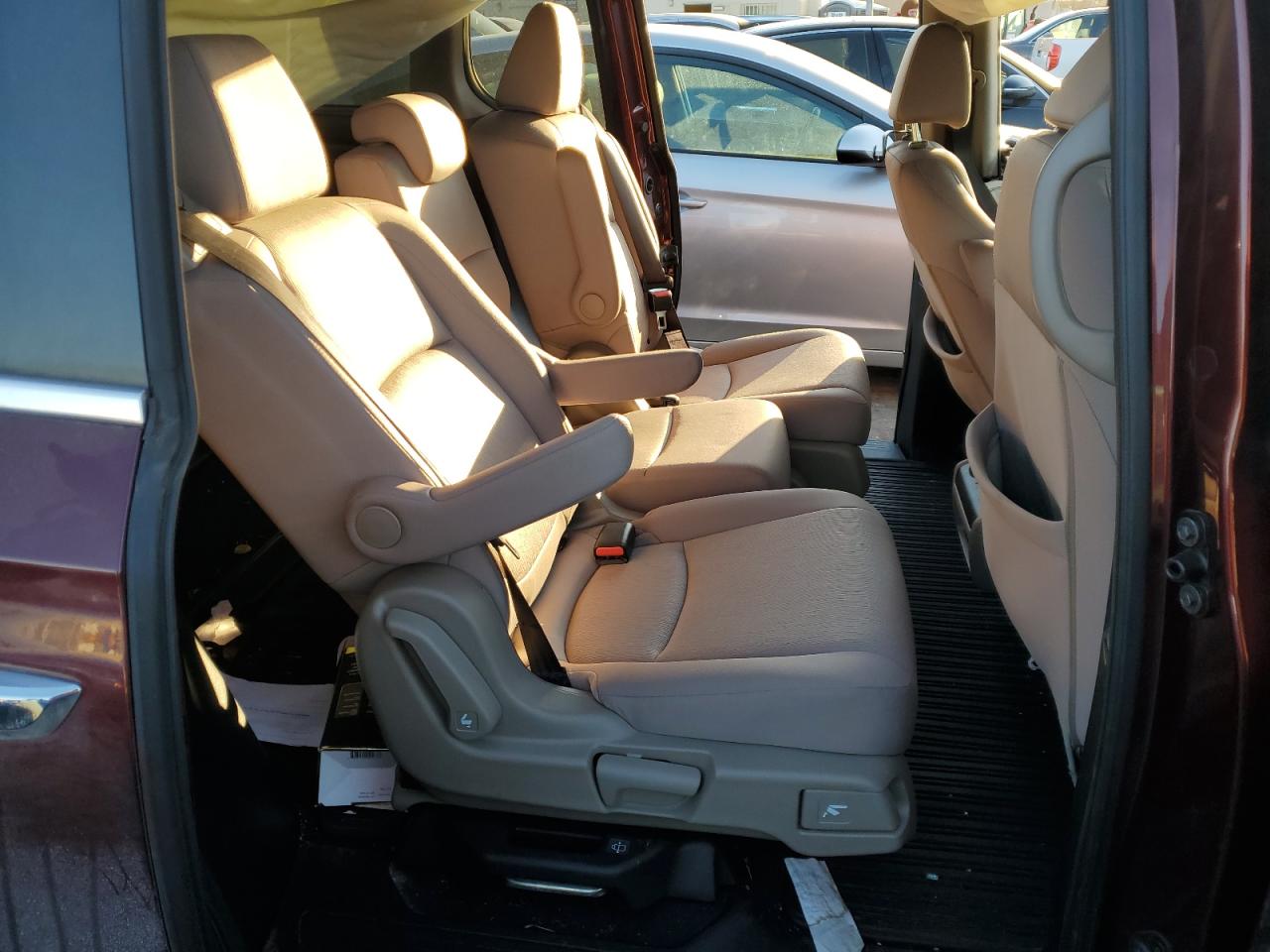 2019 Honda Odyssey VIN 5FNRL6H52KB134725 Copart auction photo, side damage thumbnail 11