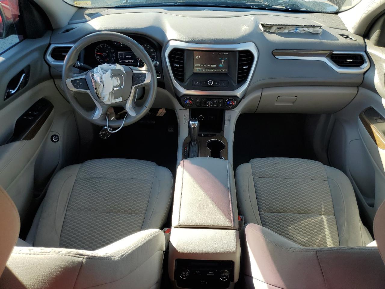 2018 GMC Acadia VIN 1GKKNLLA2JZ144084 Copart auction photo, front end / minor dent/scratches damage thumbnail 8