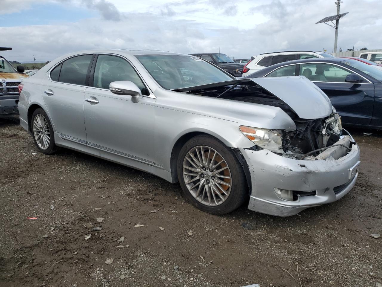 2010 Lexus LS VIN JTHBL5EF8A5092651 Copart auction photo, front end damage thumbnail 4