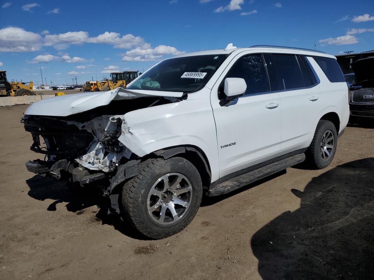 2021 Chevrolet Tahoe VIN 1GNSKNKD1MR233555