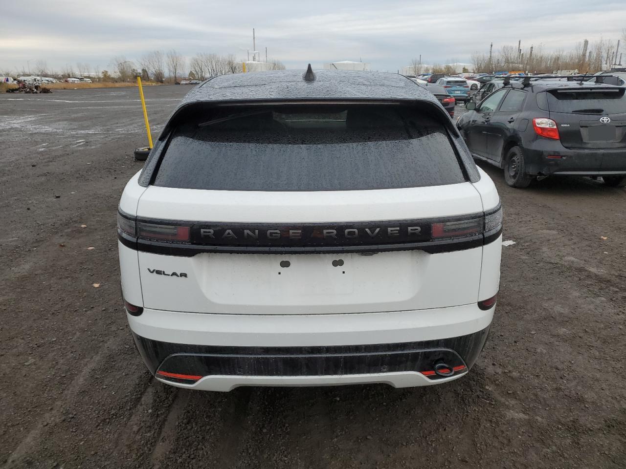 2024 Land Rover Range Rover VIN SALYL2EX5RA389486 Copart auction photo, side damage thumbnail 6