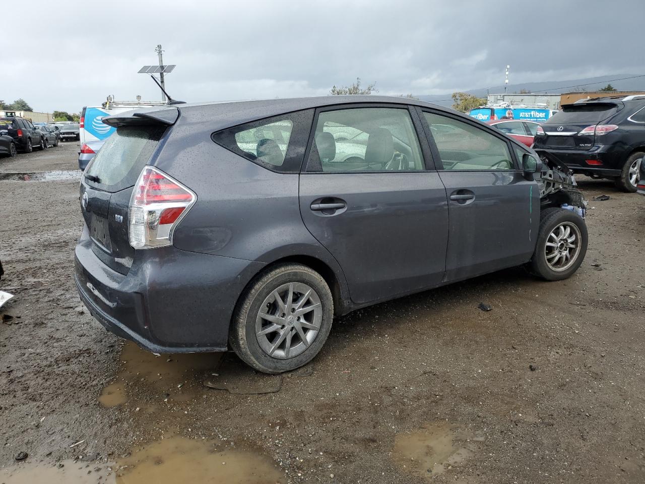 2016 Toyota Prius VIN JTDZN3EU2GJ045113 Copart auction photo, front end / side damage thumbnail 3