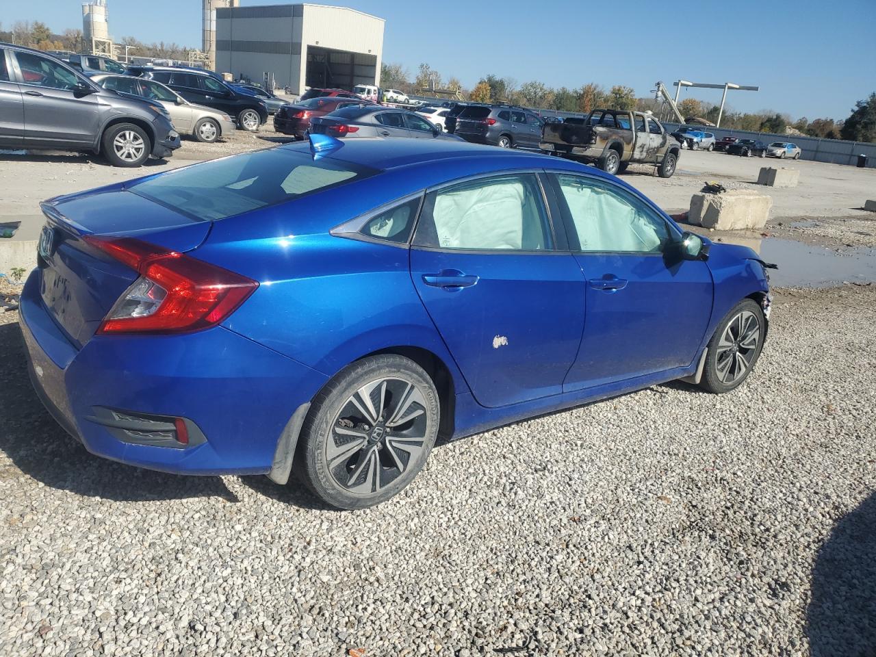 2017 Honda Civic VIN 19XFC1F72HE004291 Copart auction photo, front end damage thumbnail 3