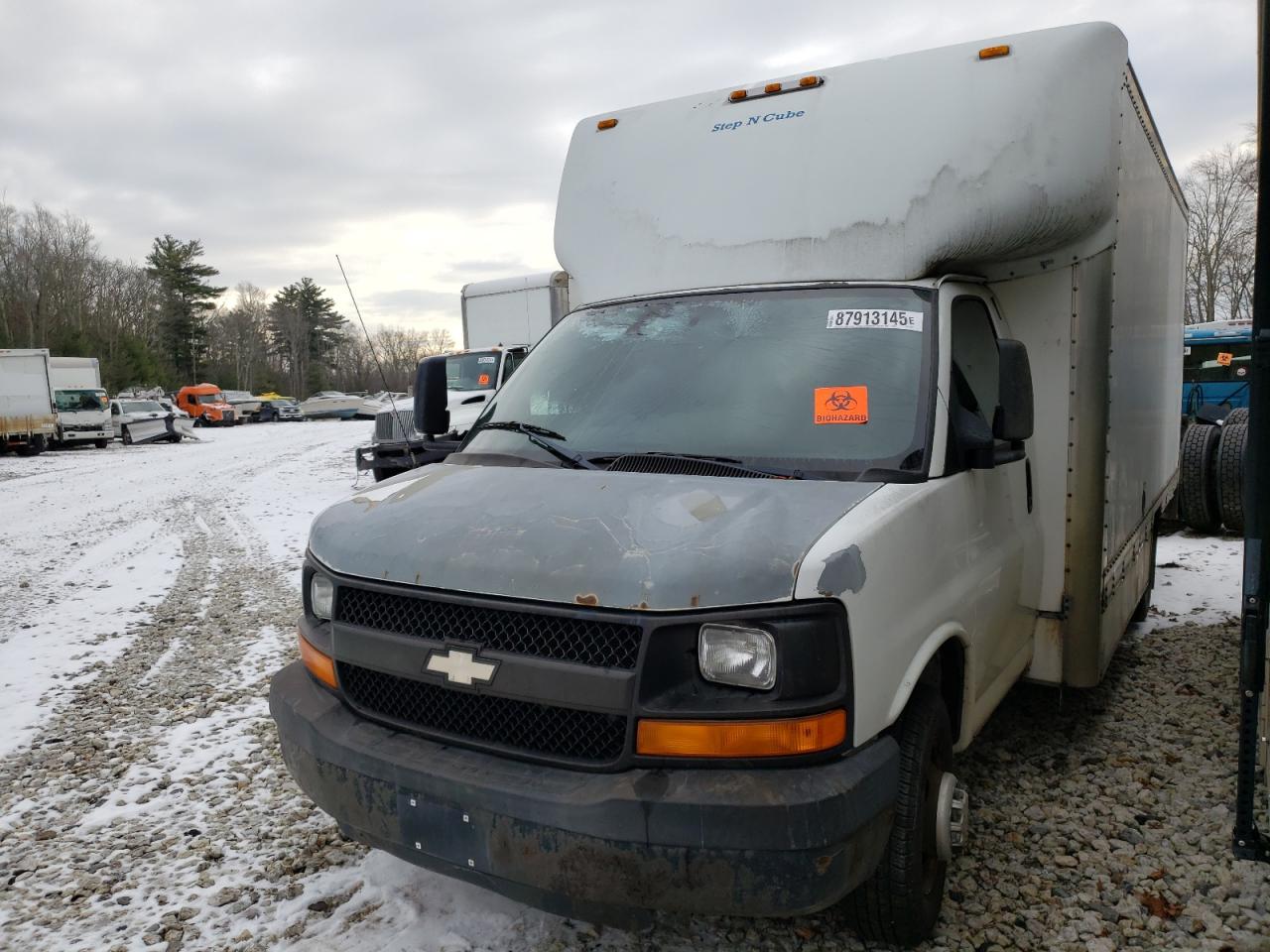 2008 Chevrolet Express VIN 1GBJG31K081151125