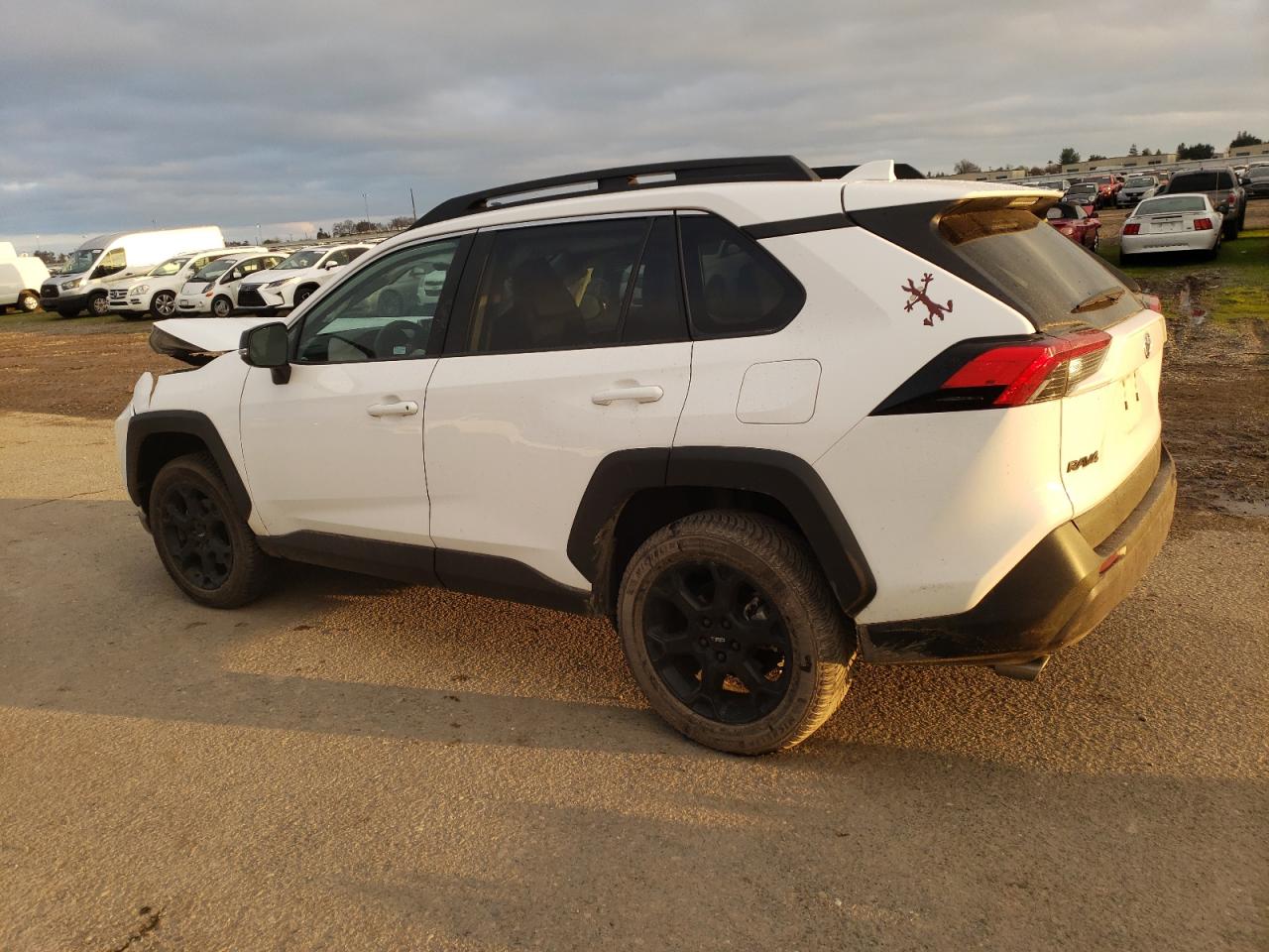 2020 Toyota RAV 4 VIN 2T3J1RFV1LC085540 Copart auction photo, front end / rear end damage thumbnail 2