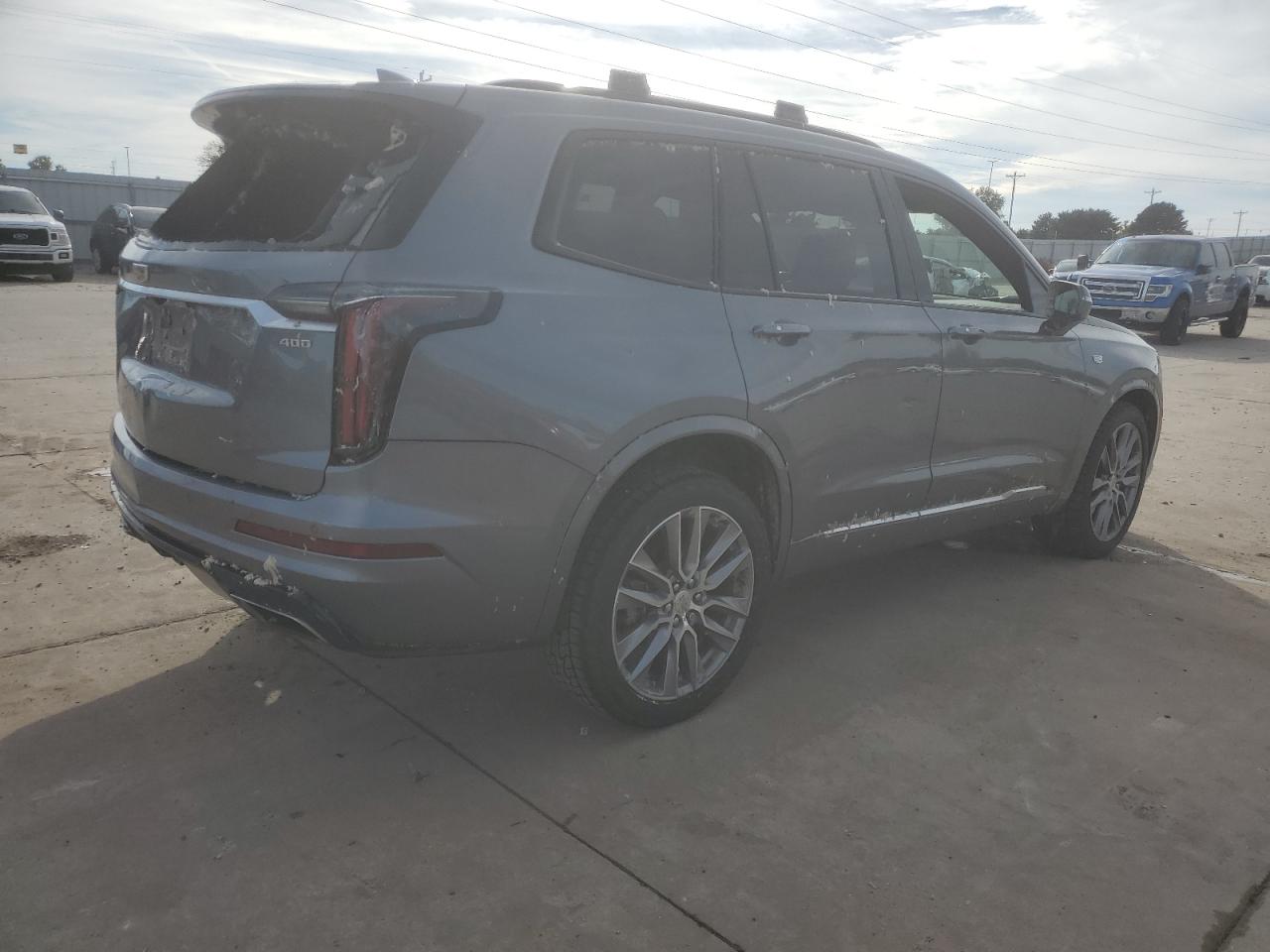 2020 Cadillac XT6 VIN 1GYKPGRS1LZ184909 Copart auction photo, all over / rear end damage thumbnail 3