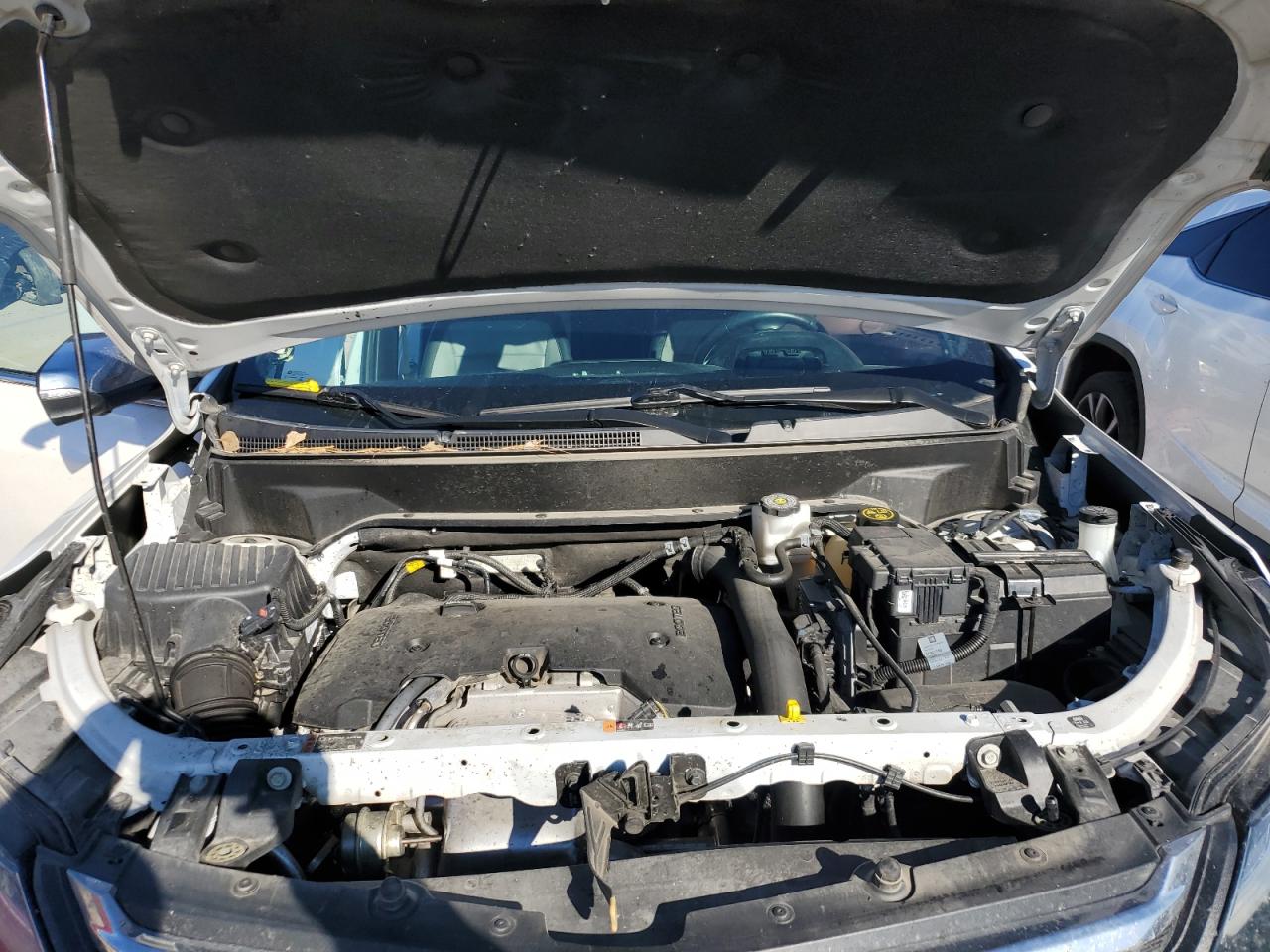 2020 Chevrolet Equinox VIN 3GNAXYEX3LS596861 Copart auction photo, side / front end damage thumbnail 12