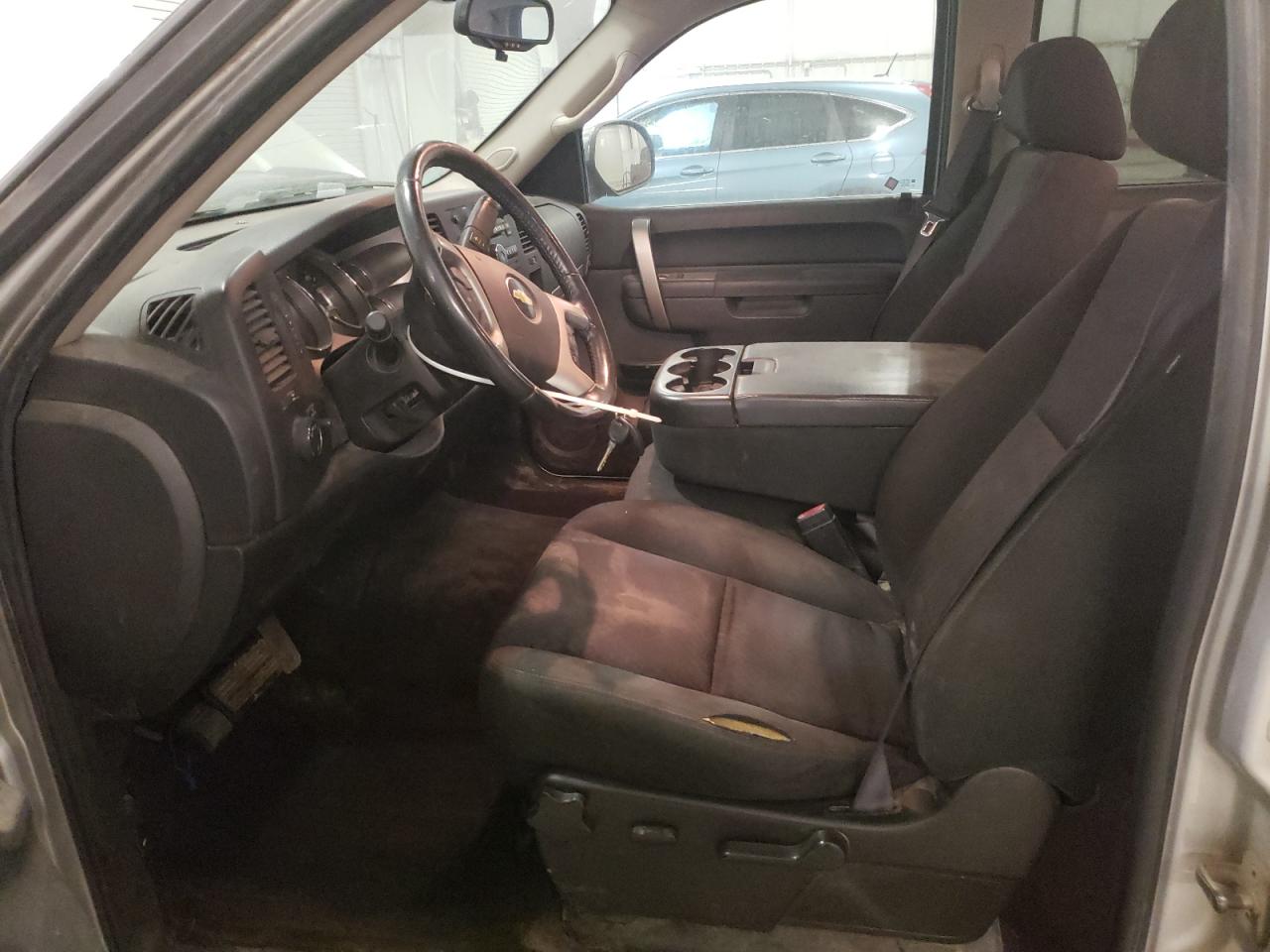 2011 Chevrolet Silverado VIN 1GCPKSE39BF133699 Copart auction photo, rear end / undercarriage damage thumbnail 7