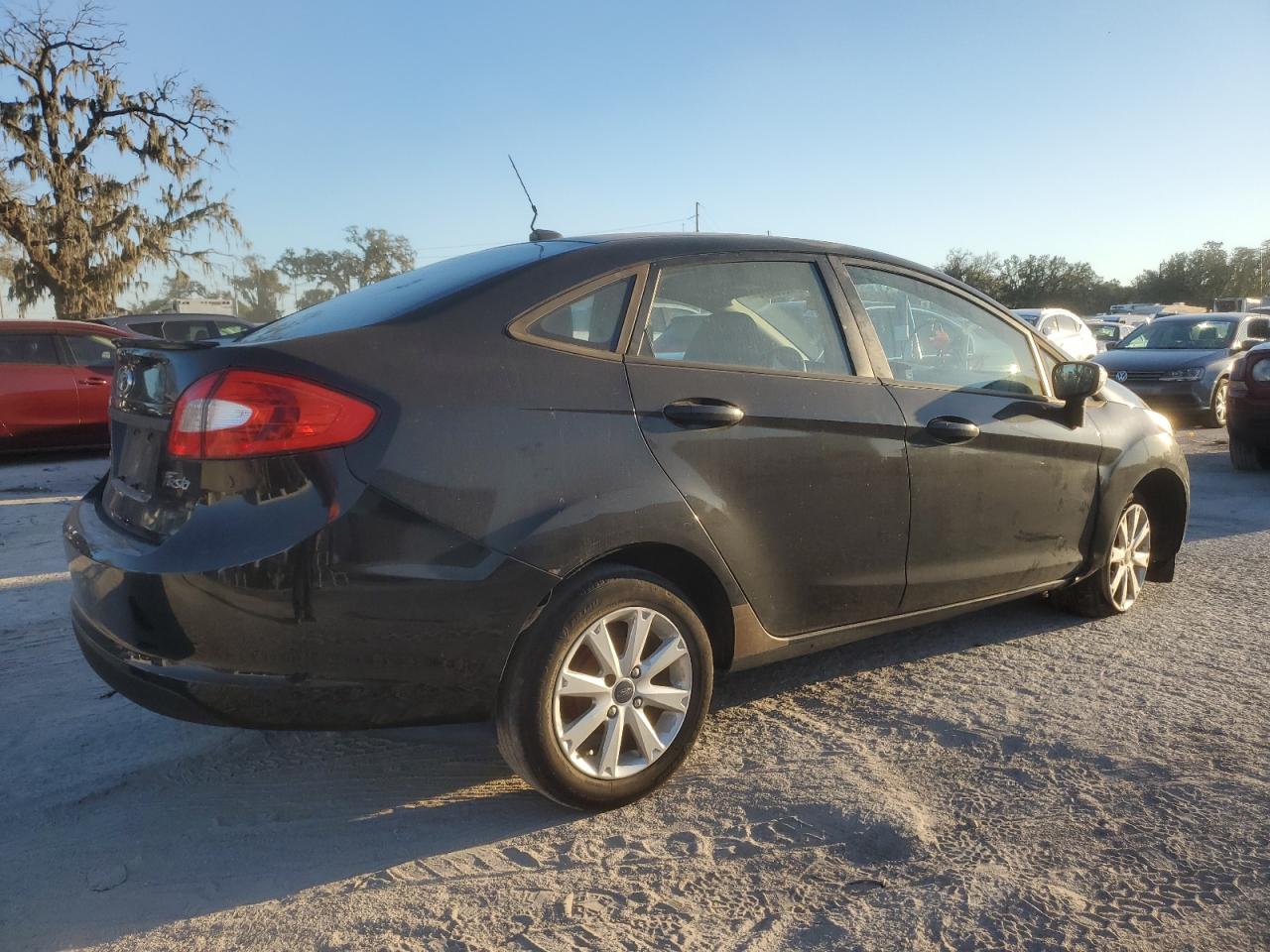 2013 Ford Fiesta VIN 3FADP4BJ2DM143857 Copart auction photo, undercarriage damage thumbnail 3