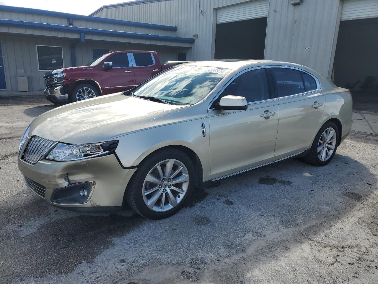 2011 Lincoln MKS VIN 1LNHL9DR5BG608979