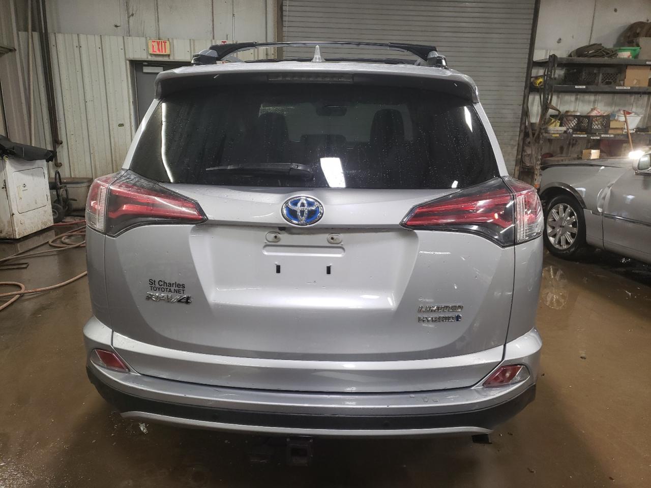 2018 Toyota RAV 4 VIN JTMDJREV4JD201465 Copart auction photo, front end damage thumbnail 6