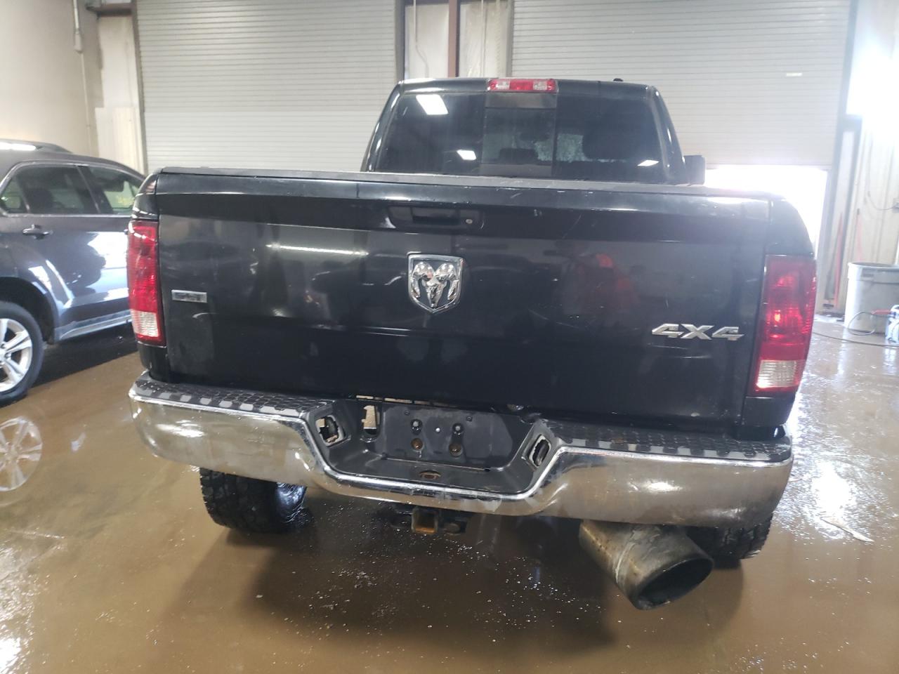 2011 Dodge RAM VIN 3D7UT2CL5BG533265 Copart auction photo, side / minor dent/scratches damage thumbnail 6