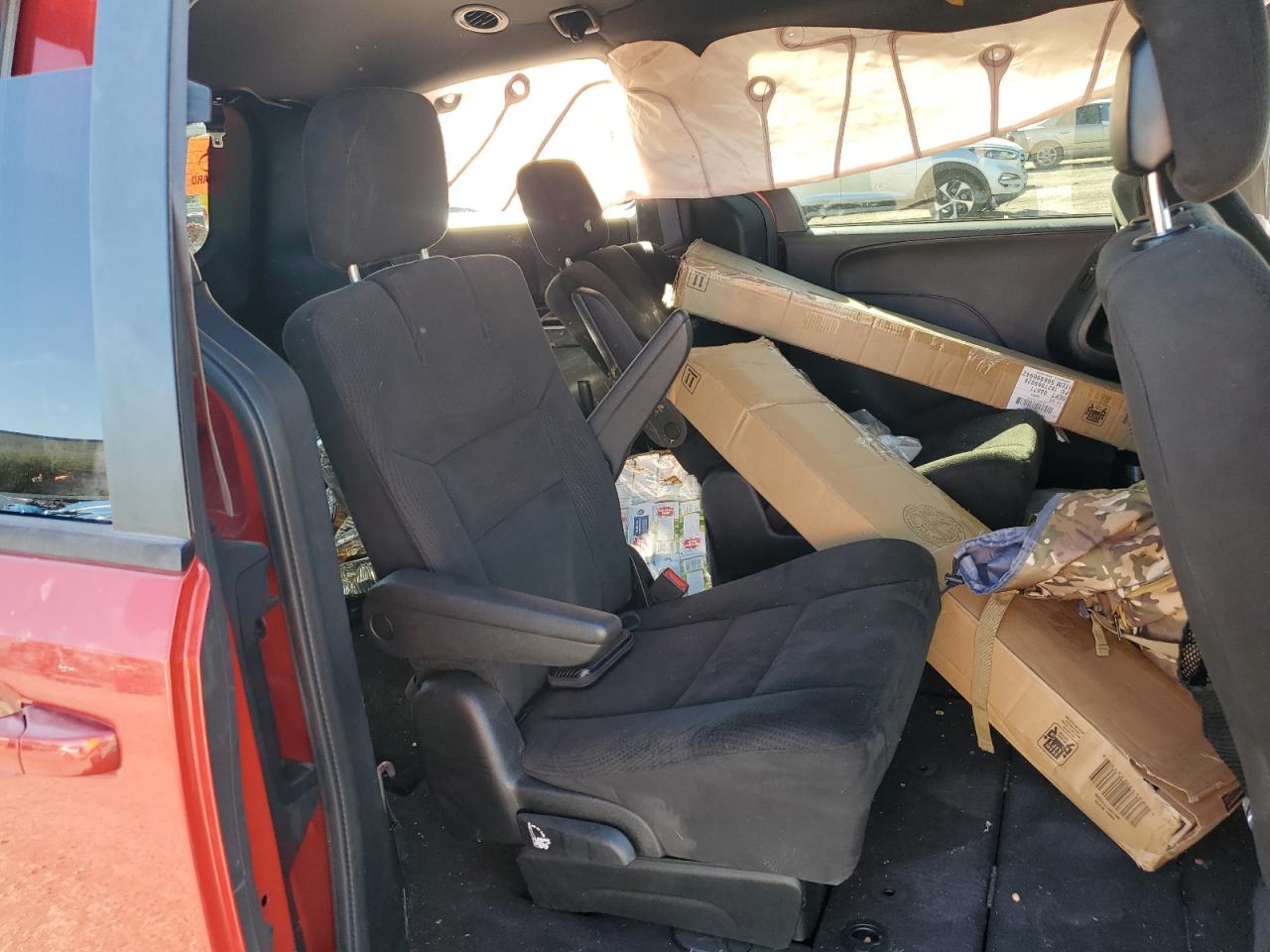 2015 Dodge Caravan VIN 2C4RDGBG6FR668771 Copart auction photo, all over damage thumbnail 11