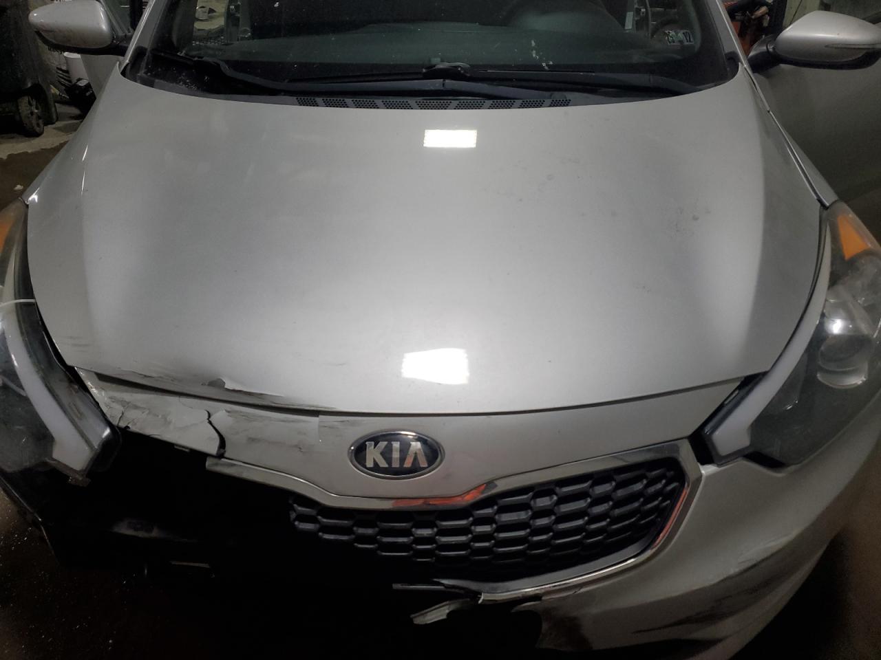 2016 KIA Forte VIN KNAFX4A61G5597265 Copart auction photo, front end damage thumbnail 11