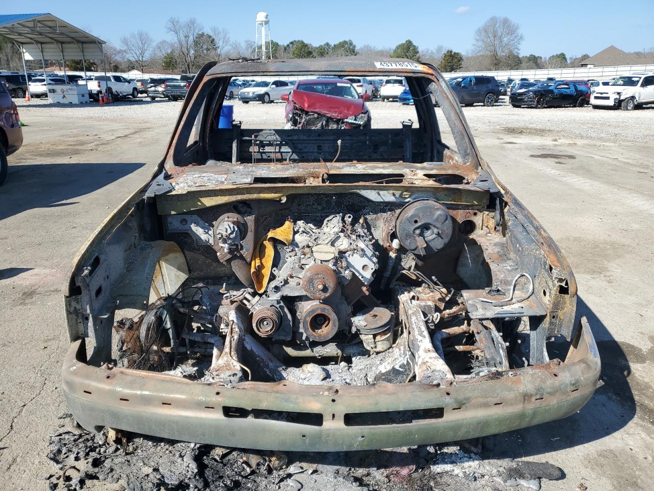 2002 Chevrolet Silverado VIN 1GCEC14V02Z185478 Copart auction photo, burn damage thumbnail 5