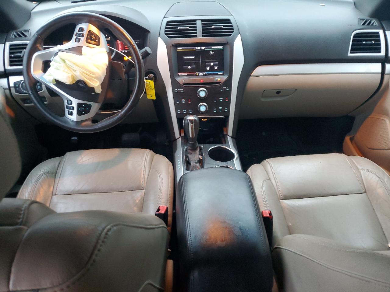2013 Ford Explorer VIN 1FM5K7D82DGA73971 Copart auction photo, front end / minor dent/scratches damage thumbnail 8