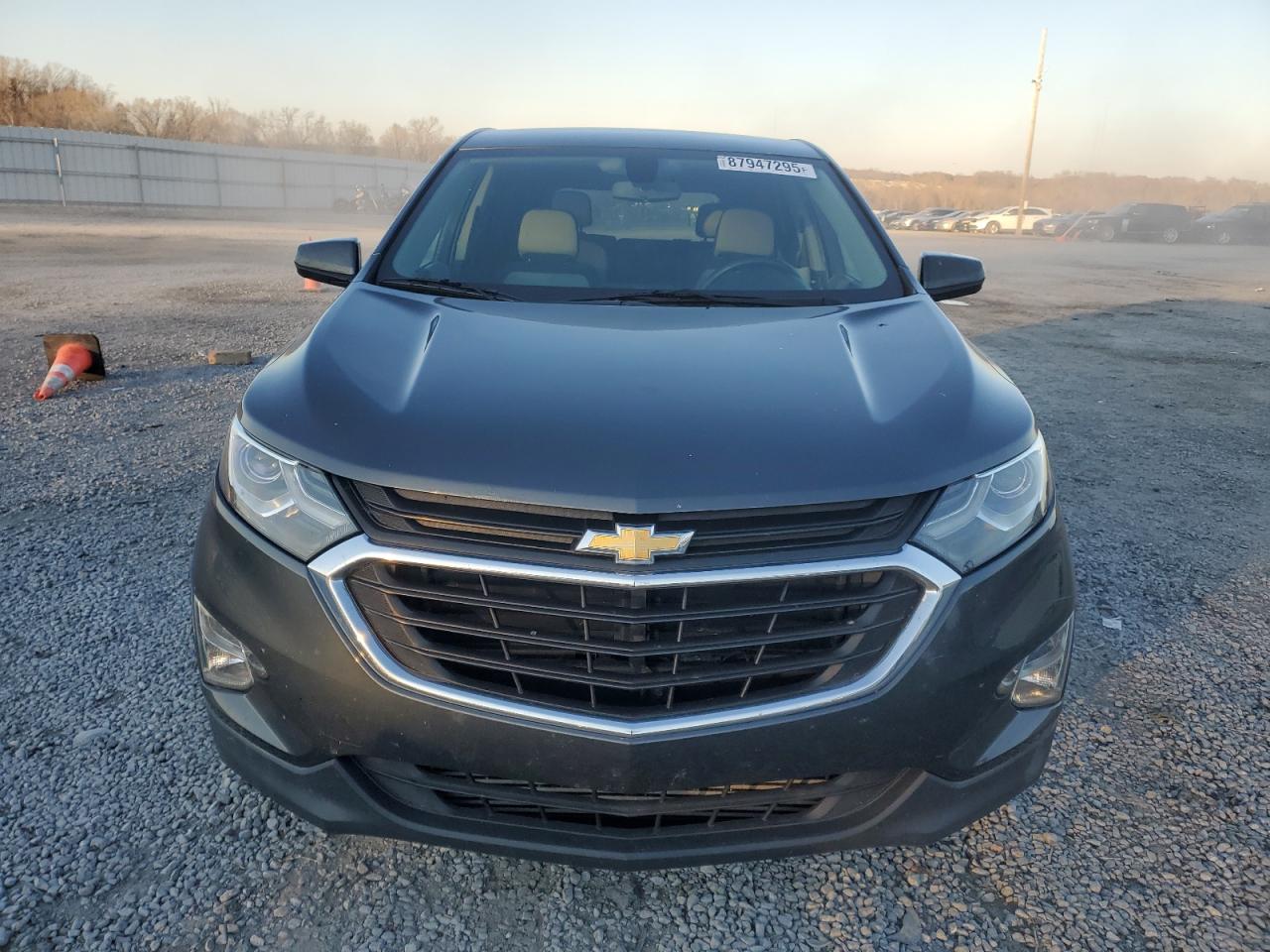 2018 Chevrolet Equinox VIN 3GNAXJEVXJS643550 Copart auction photo, rear end / front end damage thumbnail 5