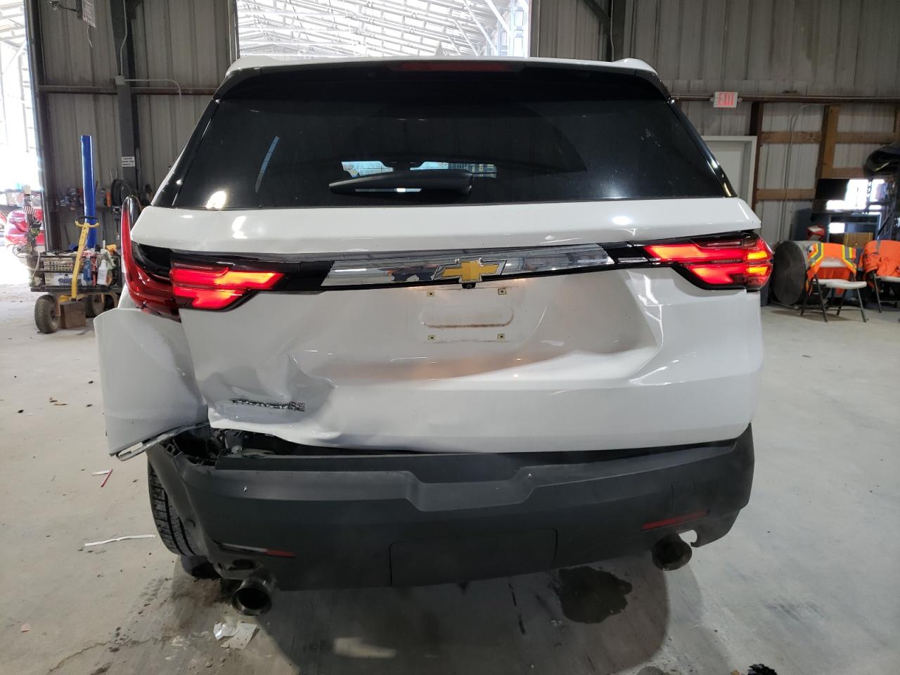 2022 Chevrolet Traverse VIN 1GNERFKW9NJ112885 Copart auction photo, rear end damage thumbnail 6