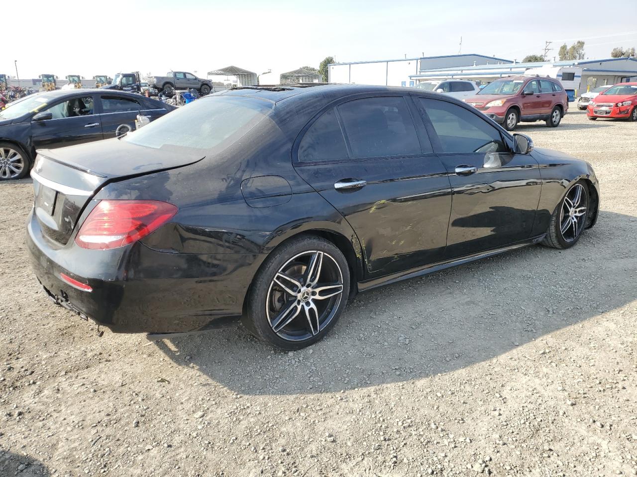 2019 Mercedes-Benz E-klasse VIN WDDZF4JB0KA580107 Copart auction photo, all over damage thumbnail 3