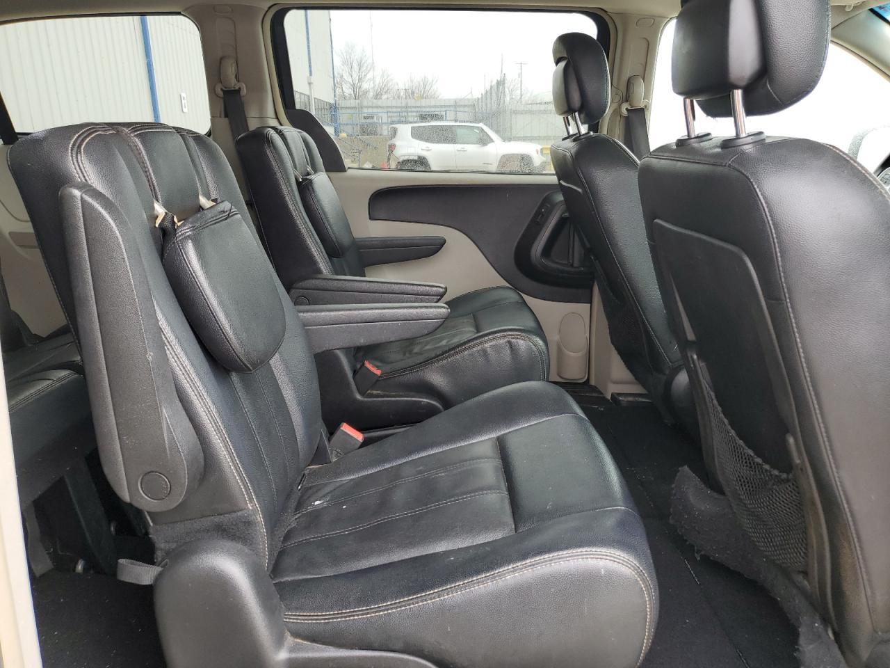 2016 Chrysler Town & Country VIN 2C4RC1BG5GR213816 Copart auction photo, rear end damage thumbnail 11