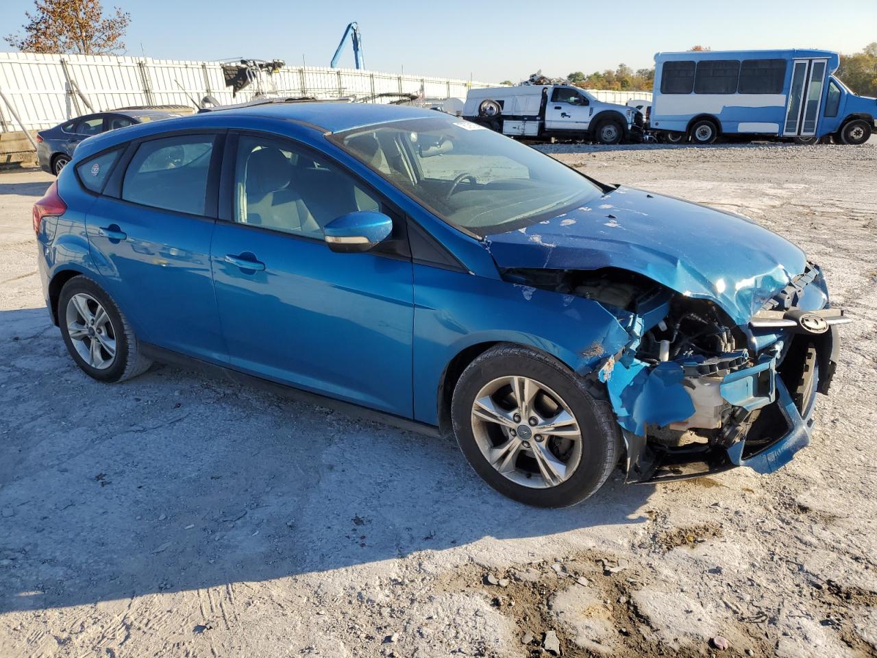2014 Ford Focus VIN 1FADP3K26EL154141 Copart auction photo, front end damage thumbnail 4