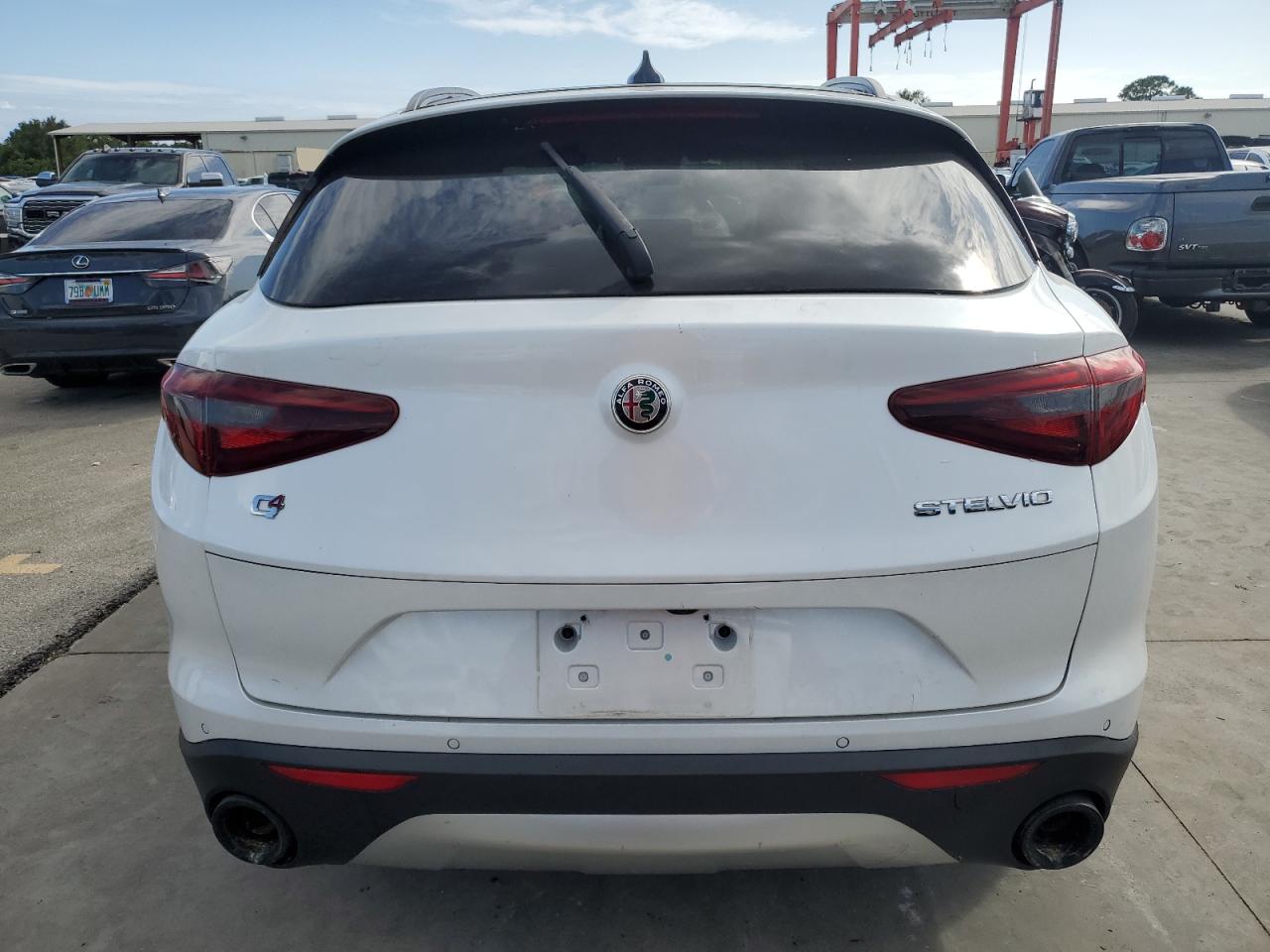 2018 Alfa Romeo Stelvio VIN ZASFAKNNXJ7B89294 Copart auction photo, water/flood damage thumbnail 6