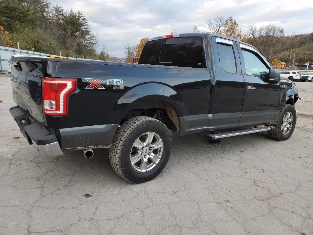 2016 Ford F-150 VIN 1FTFX1EF9GFC41930 Copart auction photo, front end / rear end damage thumbnail 3