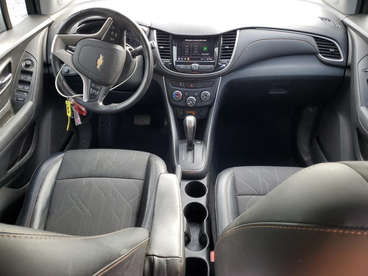 2020 Chevrolet Trax VIN 3GNCJLSB9LL170317 Copart auction photo, front end / minor dent/scratches damage thumbnail 8