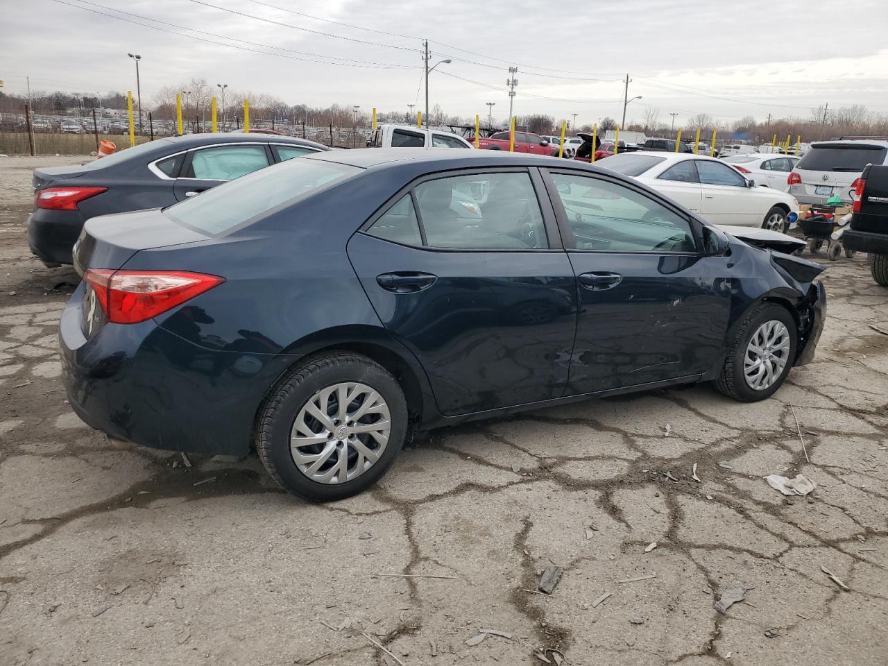 2017 Toyota Corolla VIN 2T1BURHE9HC904075 Copart auction photo, front end / side damage thumbnail 3