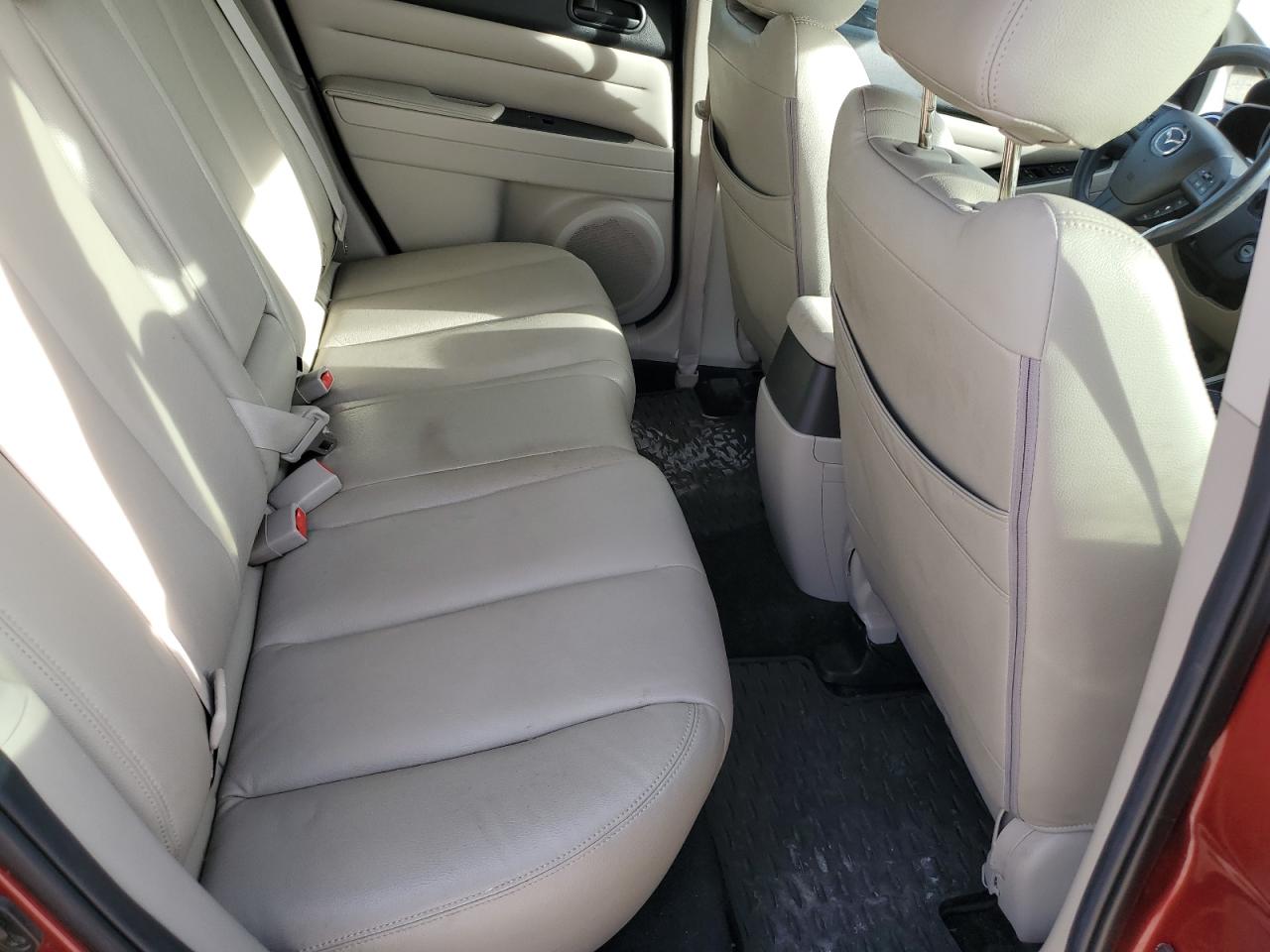 2010 Mazda CX-7 VIN JM3ER2W53A0335322 Copart auction photo, side / minor dent/scratches damage thumbnail 11