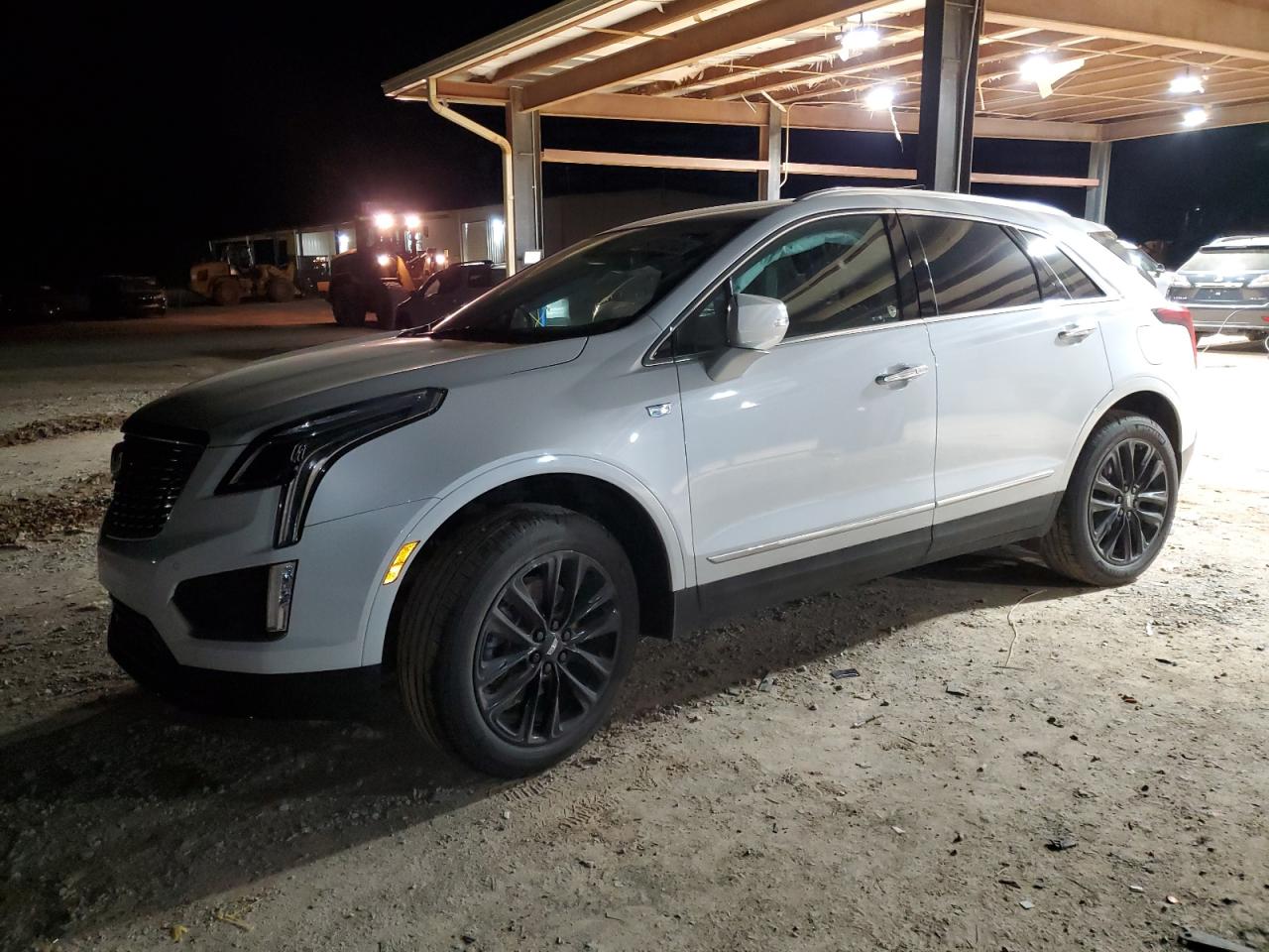 2022 Cadillac XT5 VIN 1GYKNAR49NZ114338