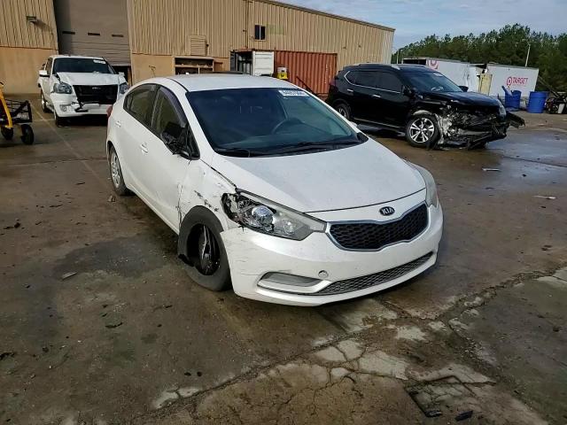 2015 KIA Forte VIN KNAFX4A61F5371175 Copart auction photo, all over damage thumbnail 10