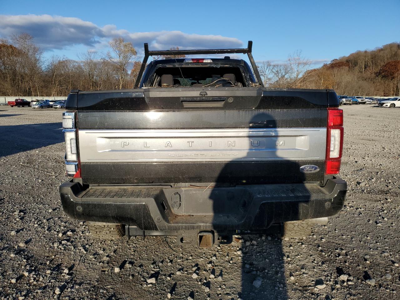 2022 Ford F350 VIN 1FT8W3BT3NEF01176 Copart auction photo, rollover damage thumbnail 6