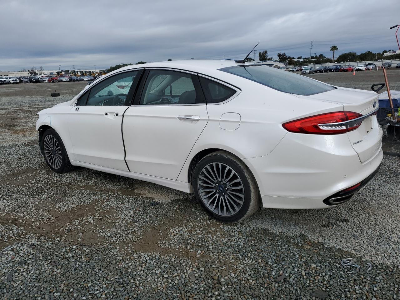 2018 Ford Fusion VIN 3FA6P0T93JR114324 Copart auction photo, front end damage thumbnail 2