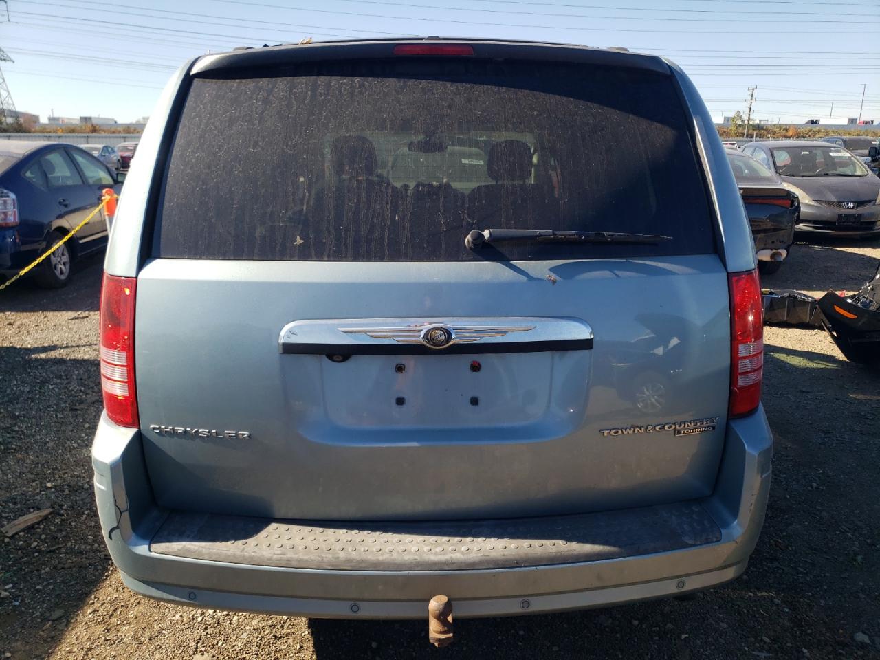 2010 Chrysler Town & Country VIN 2A4RR5D15AR381083 Copart auction photo, front end / minor dent/scratches damage thumbnail 6